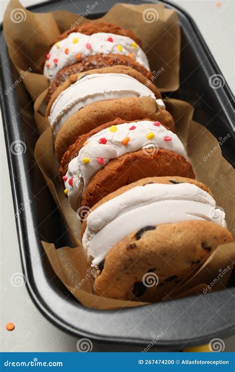 Concepto De Galletas Sabrosas Con Helado Foto De Archivo Imagen De