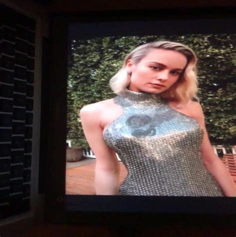 Brie Larson Tribute Gay Porn XHamster