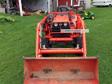 2006 Kubota B7800 30hp Compact Tractor W Plow And Chains