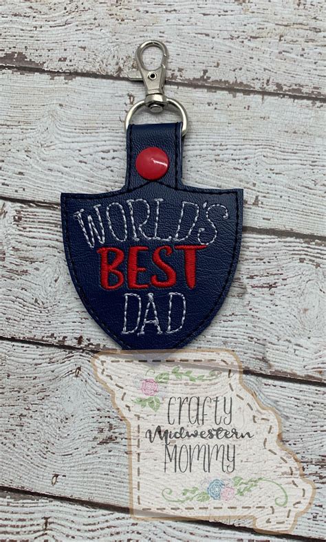 Worlds Best Dad Keychain Crafty Midwestern Mommy