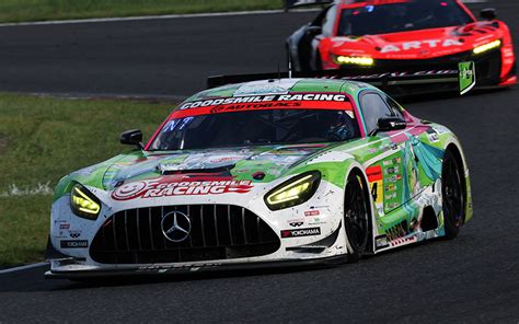 第5戦 鈴鹿 Gt300決勝：巧みなレース運びでグッドスマイル 初音ミク Amgが前戦の悪夢を振り払う勝利を挙げる Super Gt