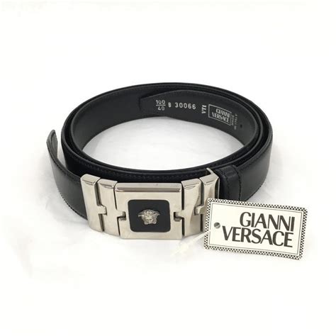 【やや傷や汚れあり】【beai6061】gianni Versace ヴェルサーチ ベルト 10040 30066の落札情報詳細