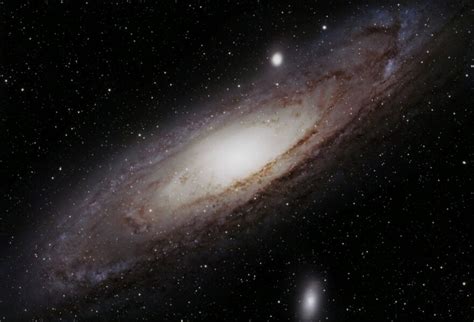 Andromeda - Sky & Telescope - Sky & Telescope