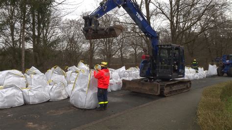 Video Mit Dem B Rgermeister Hochwasser In Meppen Wieder Steigende