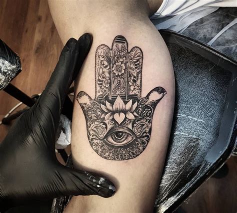 245 Spiritual Hamsa Tattoo Designs 2022 Hand With Eye Ideas