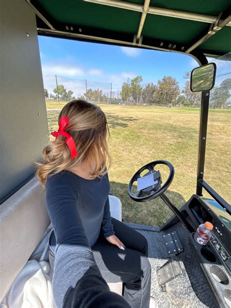 beverage cart girl !! ⭐️🏌🏽‍♀️ in 2024 | Caddy girls, Girl golf outfit ...