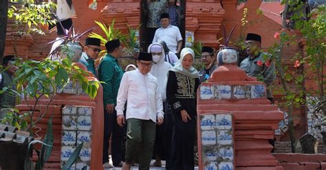 Ziarah Ke Makam Sunan Gunung Jati Cak Imin Berharap Bisa Menjadi