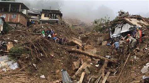 Aumenta A 104 El Número De Muertos Por Inundaciones Y Deslizamientos En