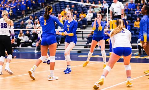 Pitt Sweeps High Point On Final Day Of Panther Challenge Vcp Volleyball