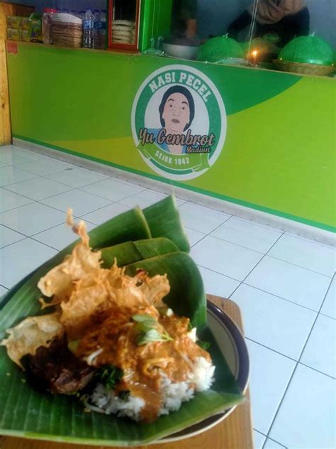 Obat Kangen Review Lita Fuss Di Restoran Nasi Pecel Yu Gembrot Madiun