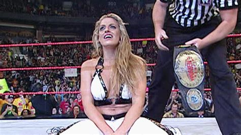 Trish Stratus vs. Lita: Unforgiven 2006 - Women's Championship Match