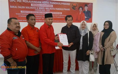 Semakin Mantapkan Diri Basit Resmi Ambil Formulir Pendaftaran Calon Wakil Wali Kota