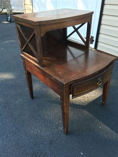 Vintage Two Tier Mahagony End Table Before Furniture Makeover