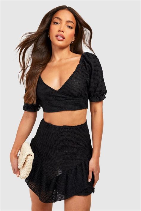 Tall Lacey Textured Puff Sleeve Crop Top Boohoo Usa