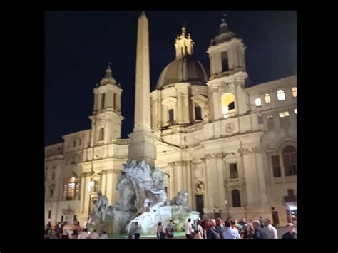 Roma Bajo Las Estrellas Visita Guiada Nocturna A Pie Getyourguide