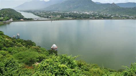 Water level at Mettur dam stands at 120 feet - The Hindu