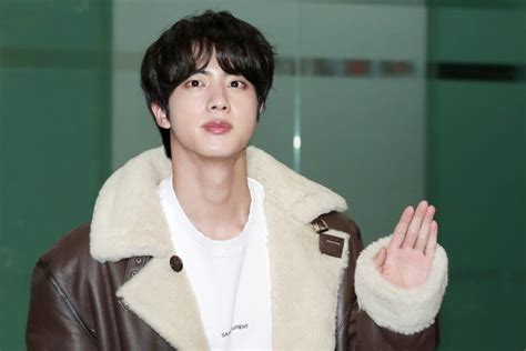 Bts Members Celebrate Jin S Return Home On Social Media During His