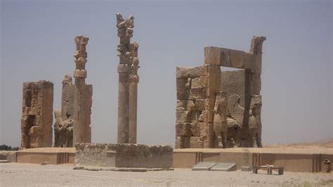 Persepolis Takht E Jamshid Shiraz Surfiran Hd Wallpaper Pxfuel