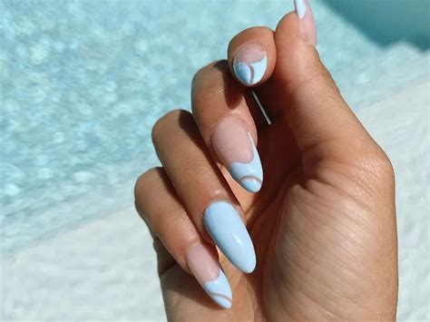 What Are Blueberry Milk Nails Designs For The Latest Summer