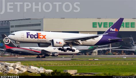 N864FD Boeing 777 FS2 FedEx Huang Chengjen JetPhotos