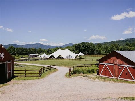 15 Blue Ridge Mountain Wedding Venues in NC