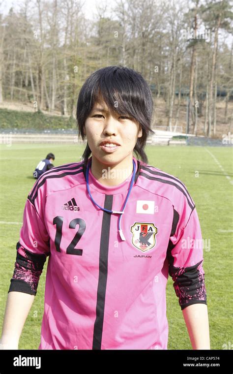 8 Hot Sexy Asuna Tanaka Bikini Pics