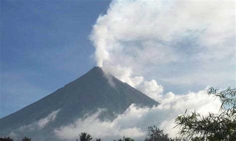 Vulkane Der Philippinen Vor Ausbruch Evakuierungen Laufen