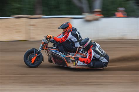 Top-quality Dirt Track action on display at this year’s Bathurst Long