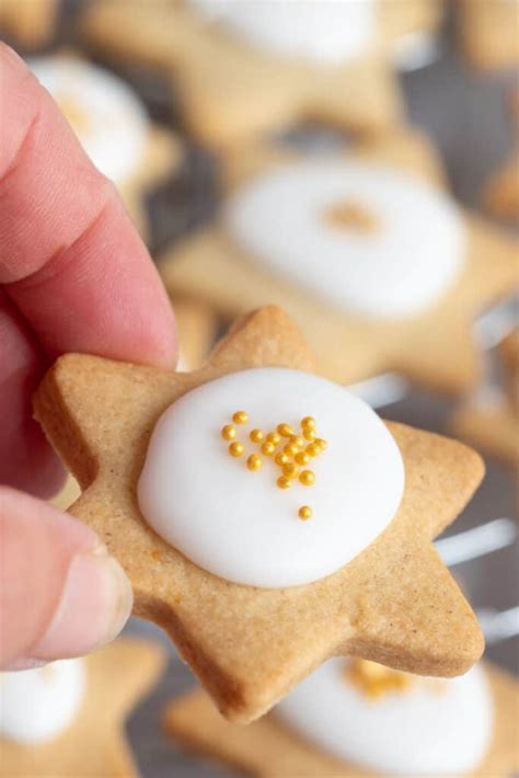 Easy Christmas Star Biscuits Effortless Foodie