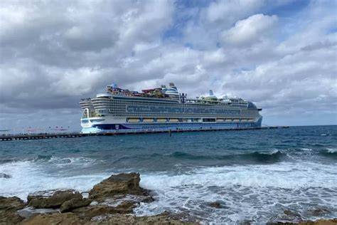 Alertan Por Fuerte Incendio A Bordo De Un Crucero En Costa Maya