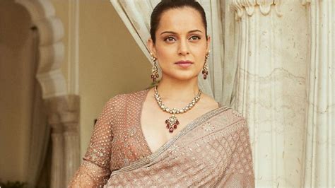 Kangana Ranaut Paid Tribute On The Death Of Pm Modis Mother Posted