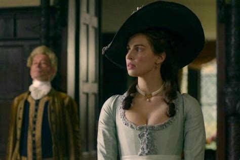 Heida Reed As Elizabeth Poldark Warleggan In The Bbcpbs Series 3 Of