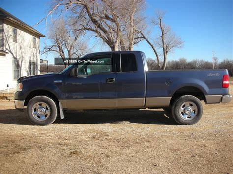 2004 Ford F 150 Xlt Extended Cab Pickup 4 Door 5 4l