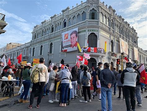 Peruvian President Faces Investigation In Corruption Case Aps Radio News