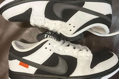 率先近賞 Tightbooth X Nike Sb Dunk Low 聯名鞋款 Hypebeast