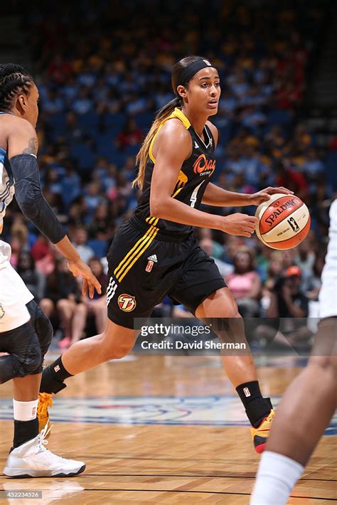 Skylar Diggins Of The Tulsa Shock Drives Against The Minnesota Lynx