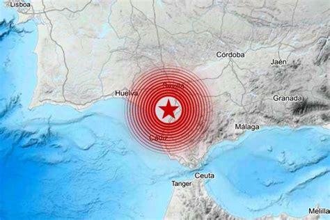 Sentido Un Terremoto De Magnitud A Solo Km De C Diz Con El