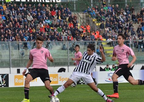 La Gradinata Dello Stadio Pronta In Quattro Mesi