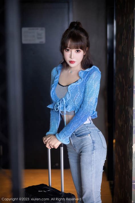 [XiuRen 秀人网] No.7540 Bai Xiaoxiao jeans and beautiful legs - V2PH