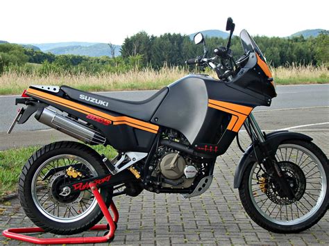 Suzuki DR800 worldwide export service | Suzuki, Suzuki motorcycle ...