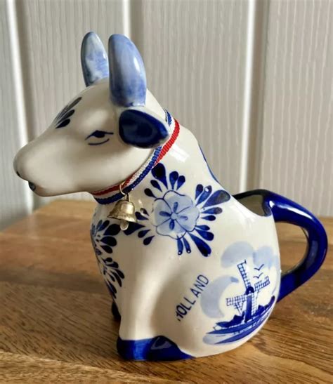 VINTAGE DELFT BLUE And White Pottery Cow Milk Jug Creamer Hand Painted