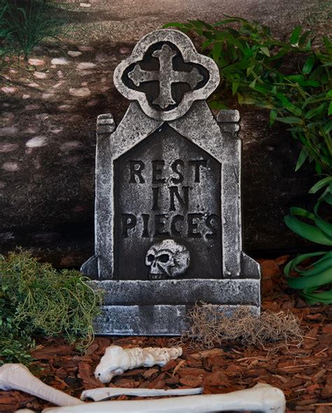 Halloween Gravestone With Celtic Cross And Skull 53cm Cemetery Decoration