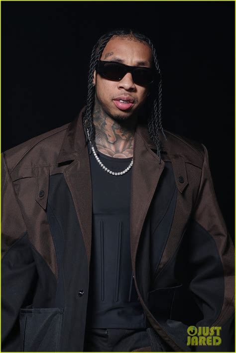 Julia Fox Wears Nude Illusion Sequin Look At Mugler Fashion Show During Paris Fashion Week