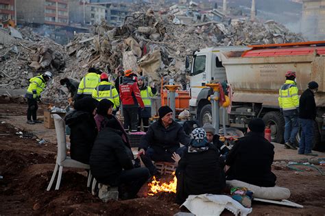 Hope Fades For Survivors As Turkey Syria Earthquake Toll Passes 20 000