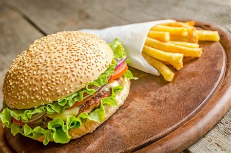 Hamburguesas Con Papas Fritas