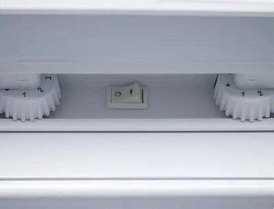 Характеристики Холодильник двухкамерный Атлант XM-6023-031 белый ...