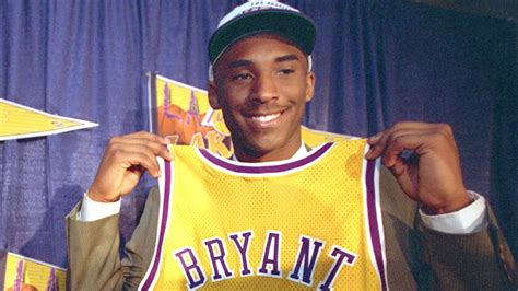 Looking Back At Kobe Bryants First Nba Game 24 Years Ago Los Angeles