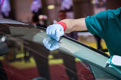 Windshield Repair: Should You Fix a Chipped Windshield?