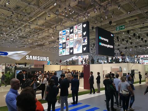 Βόλτα στο Booth της Samsung στην Ifa 2019