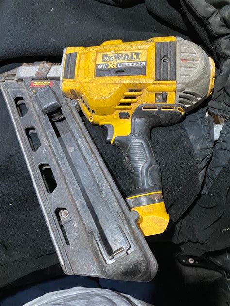 Dewalt First Fix Nail Gun In Ws11 Chase For £75 00 For Sale Shpock